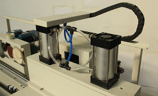 ADJUSTABLE PRESSURE