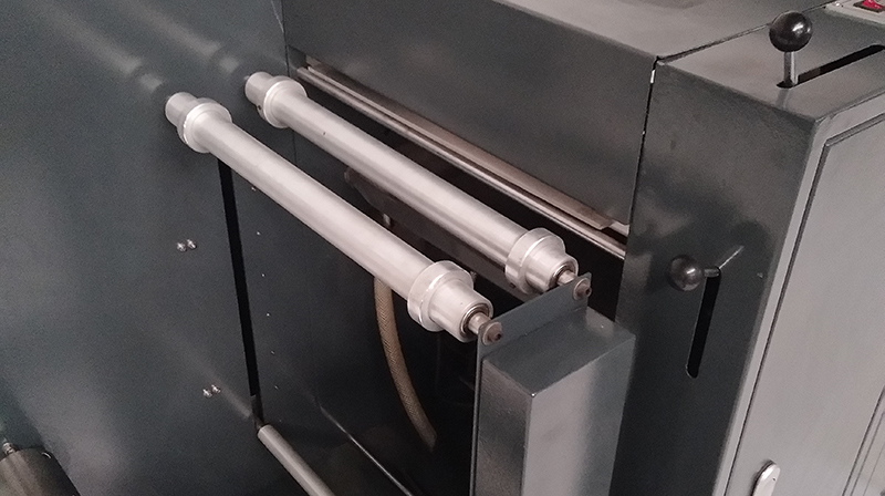 LBL Label UV Coating Machine For Sinage Main characteristics LBL Label UV Coating Machine For Sinage Main characteristics