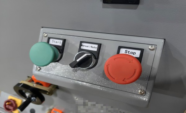 machine à rainurer