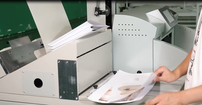 Photo Book Printing Machine Photo Book Printing Machine