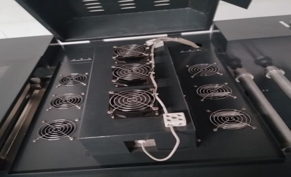 machine de revêtement UV d'étiquettes