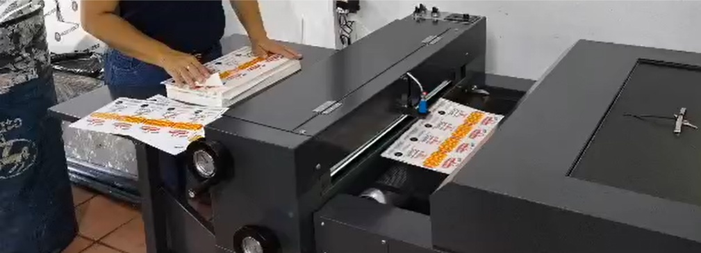 UV Işıkla Kürleme Makinesi