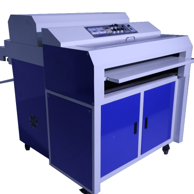 Machine de vernissage UV 480