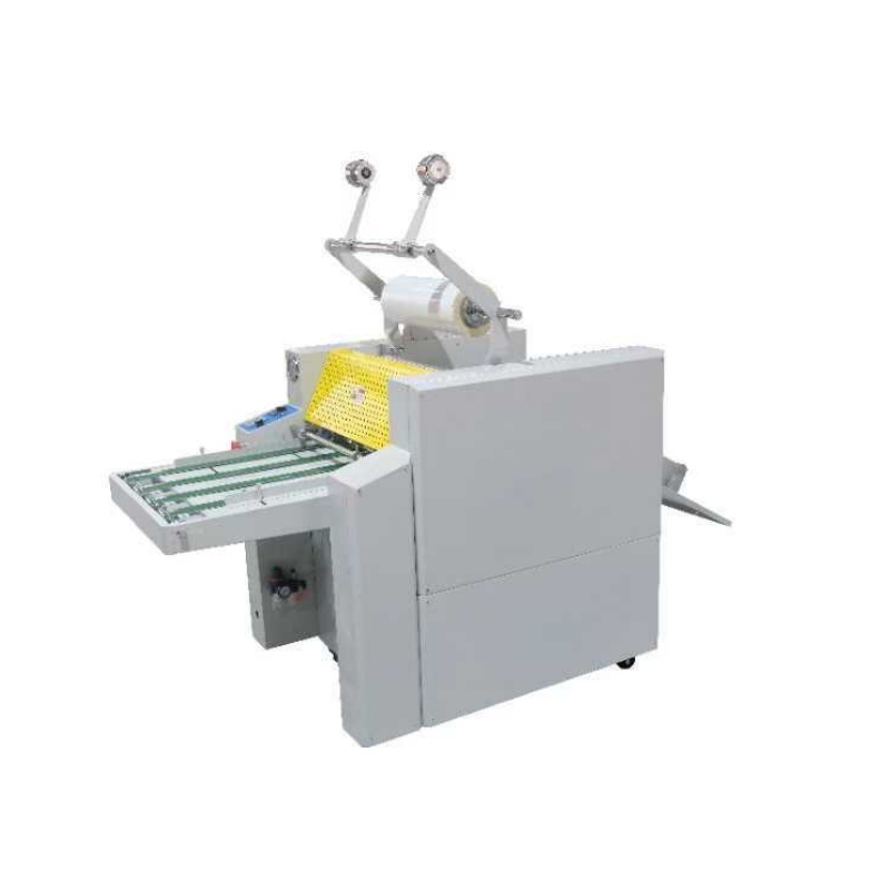 Yüksek Kaliteli Hidrolik Büyük Rulo Laminasyon Makinesi